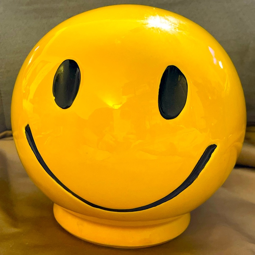 McCoy USA Smiley Face Money Coin Bank